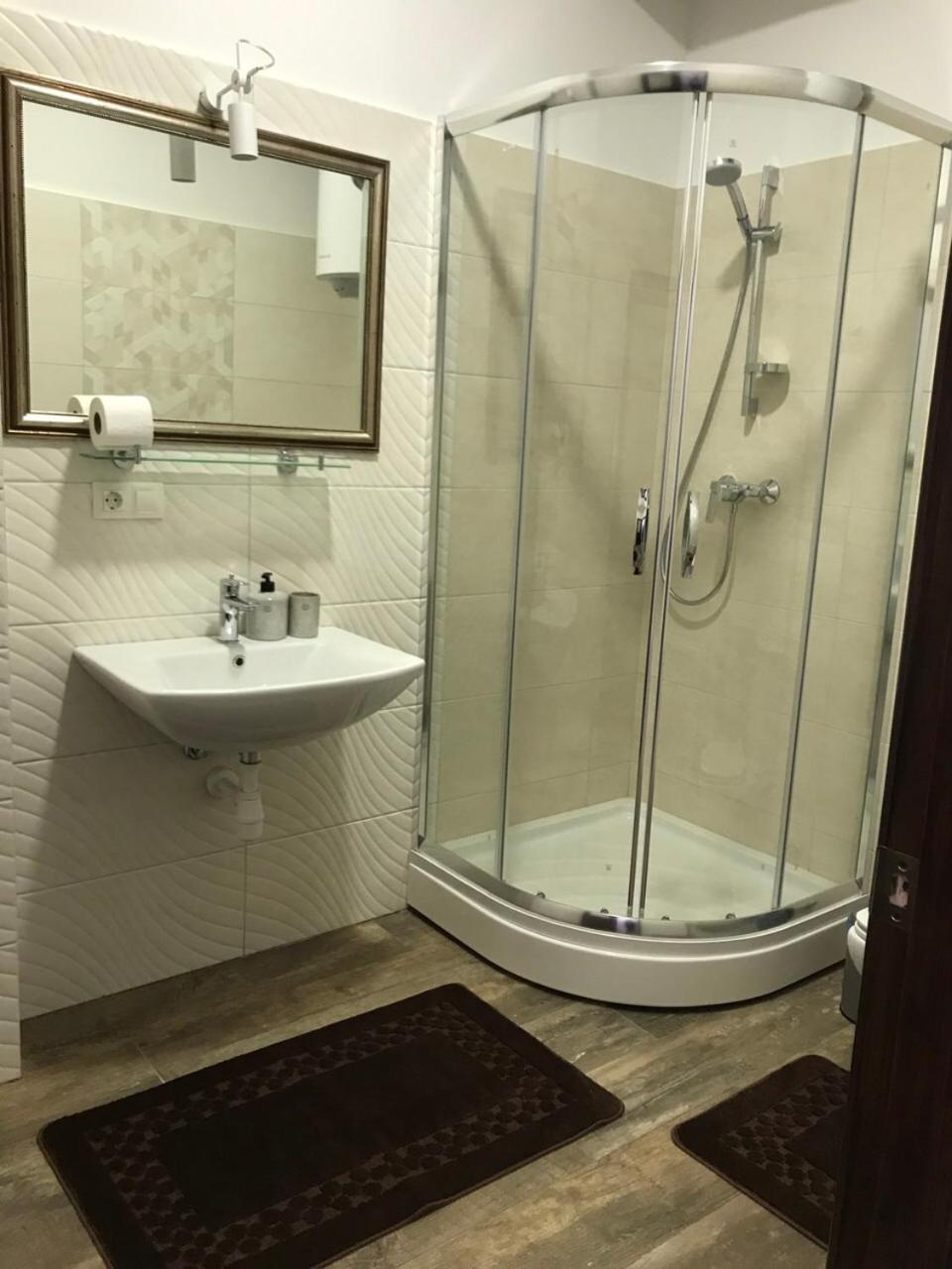 Apartment Lviv Kültér fotó